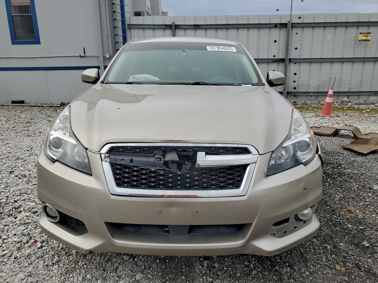 2014 SUBARU Legacy