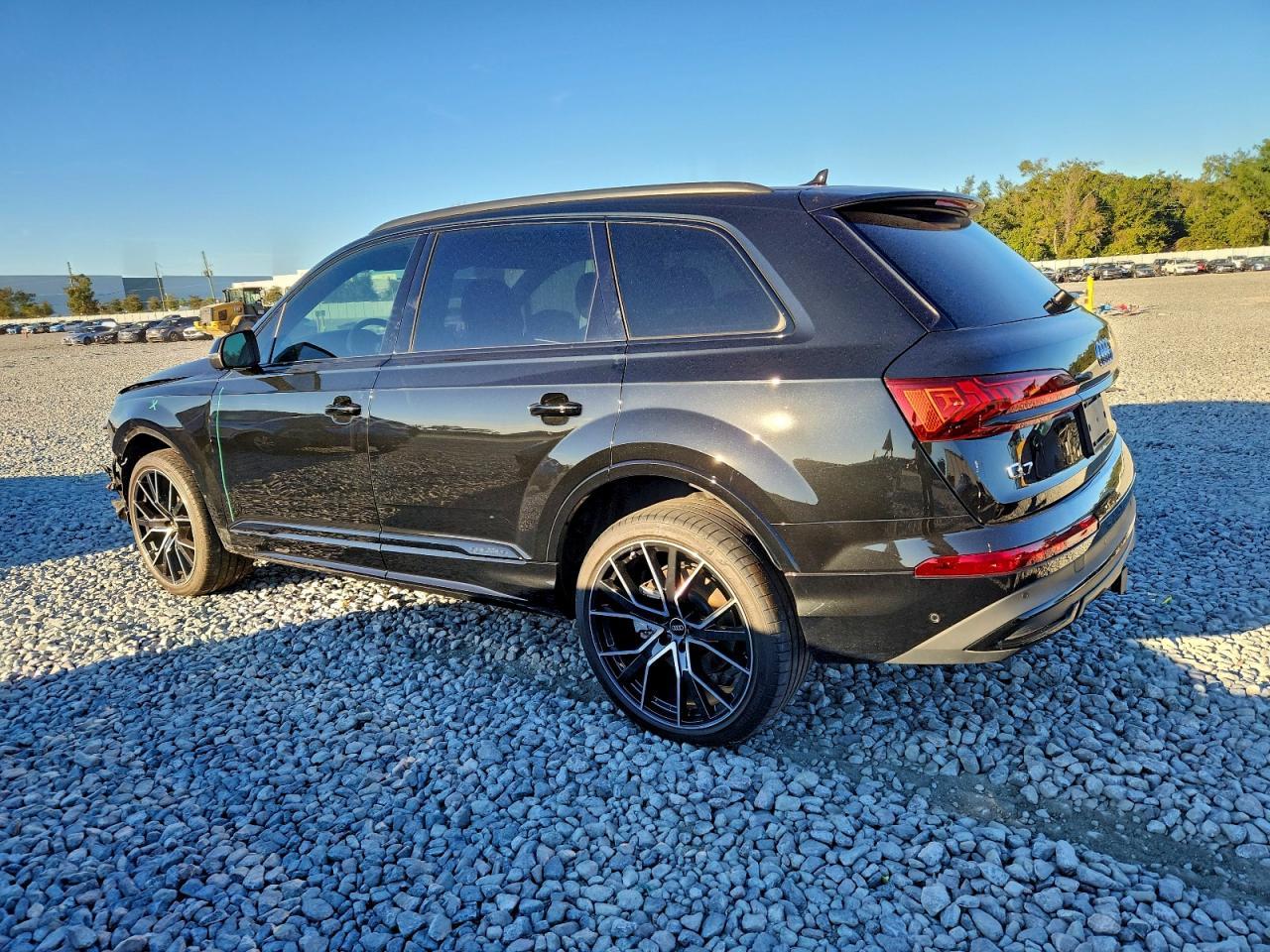 2023 AUDI Q7
