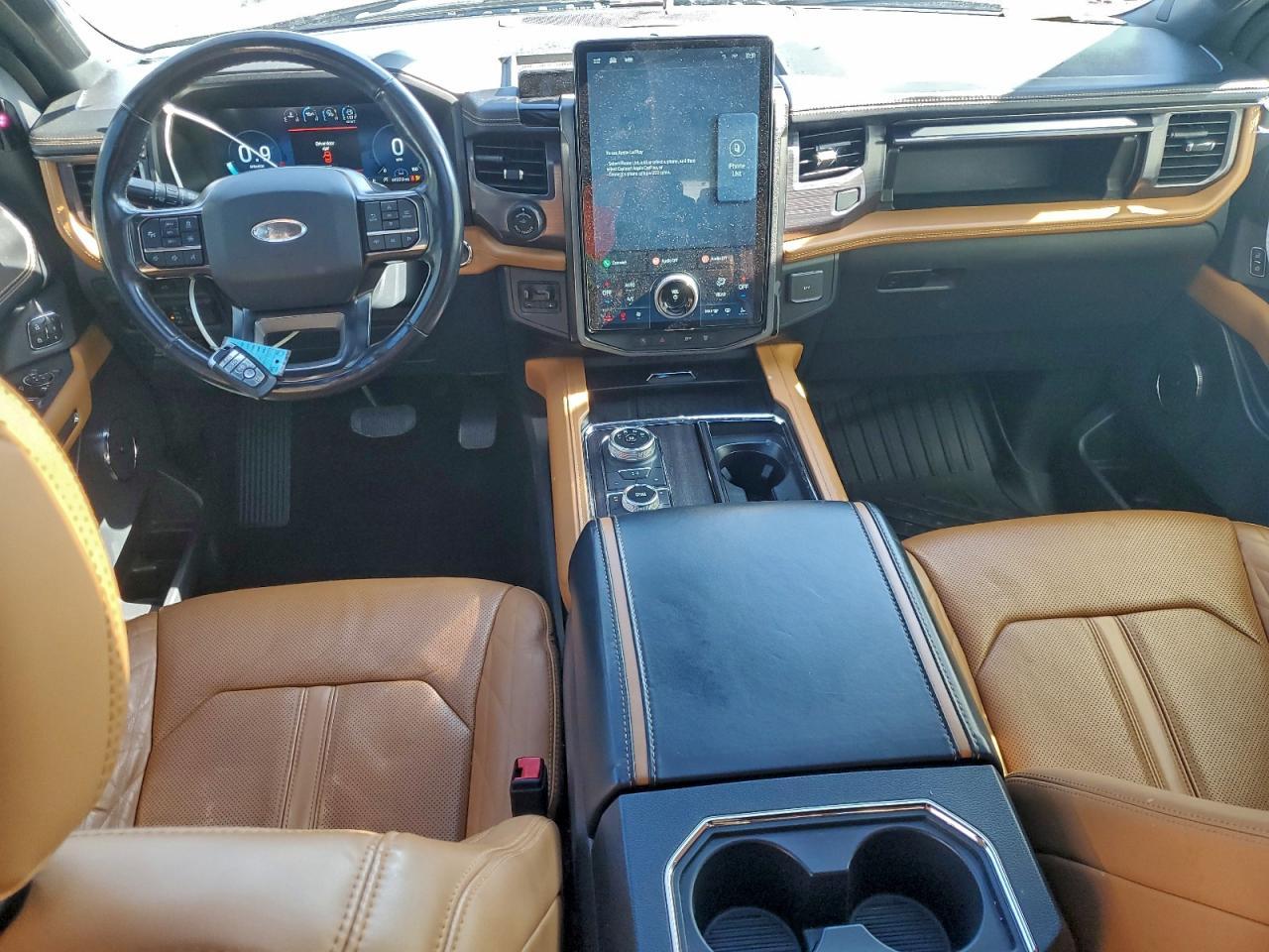 2022 FORD Expedition
