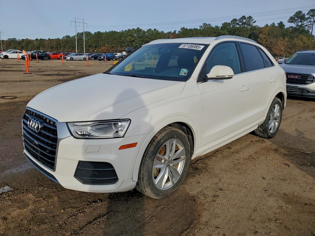 2017 AUDI Q3
