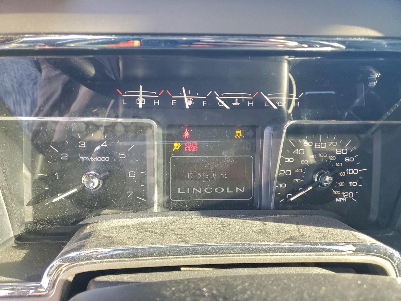 2013 LINCOLN Navigator