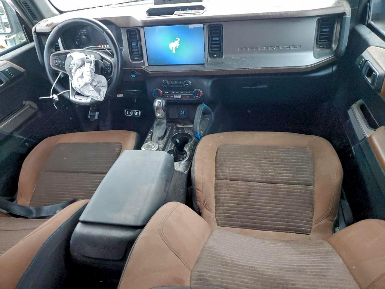 2022 FORD Bronco