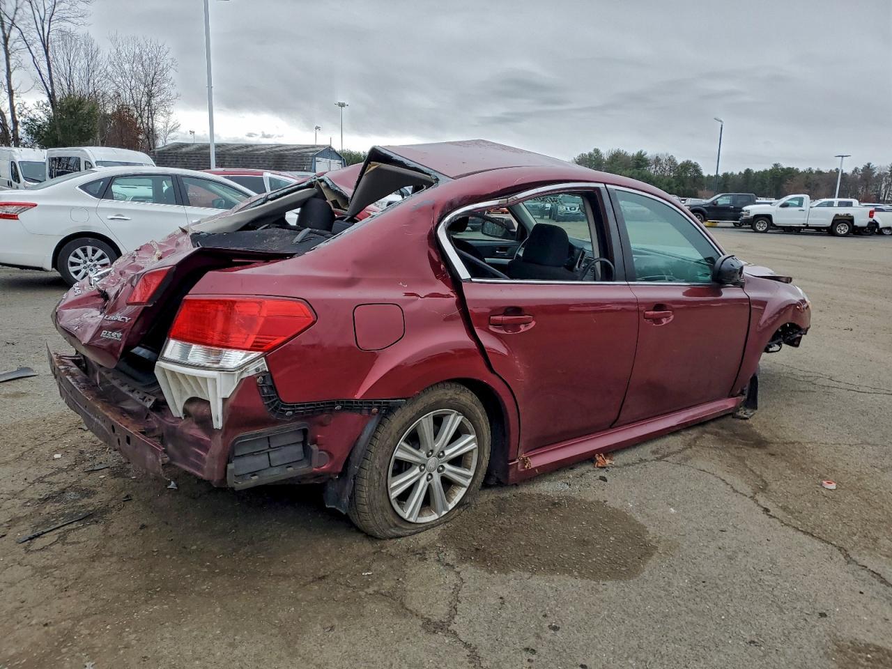 2011 SUBARU Legacy