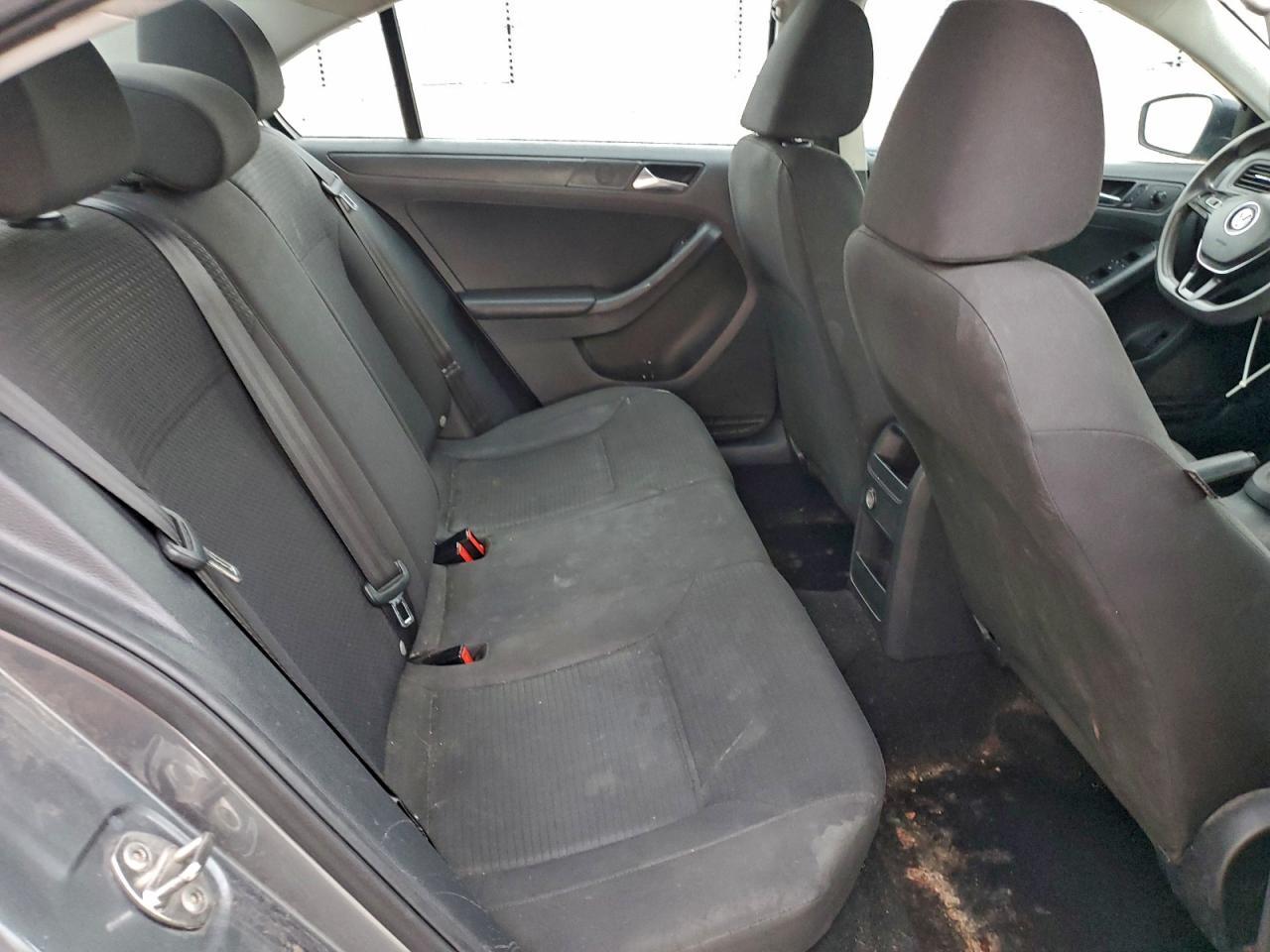 2015 VOLKSWAGEN JETTA