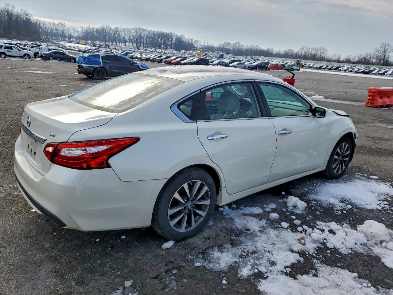 2016 NISSAN ALTIMA