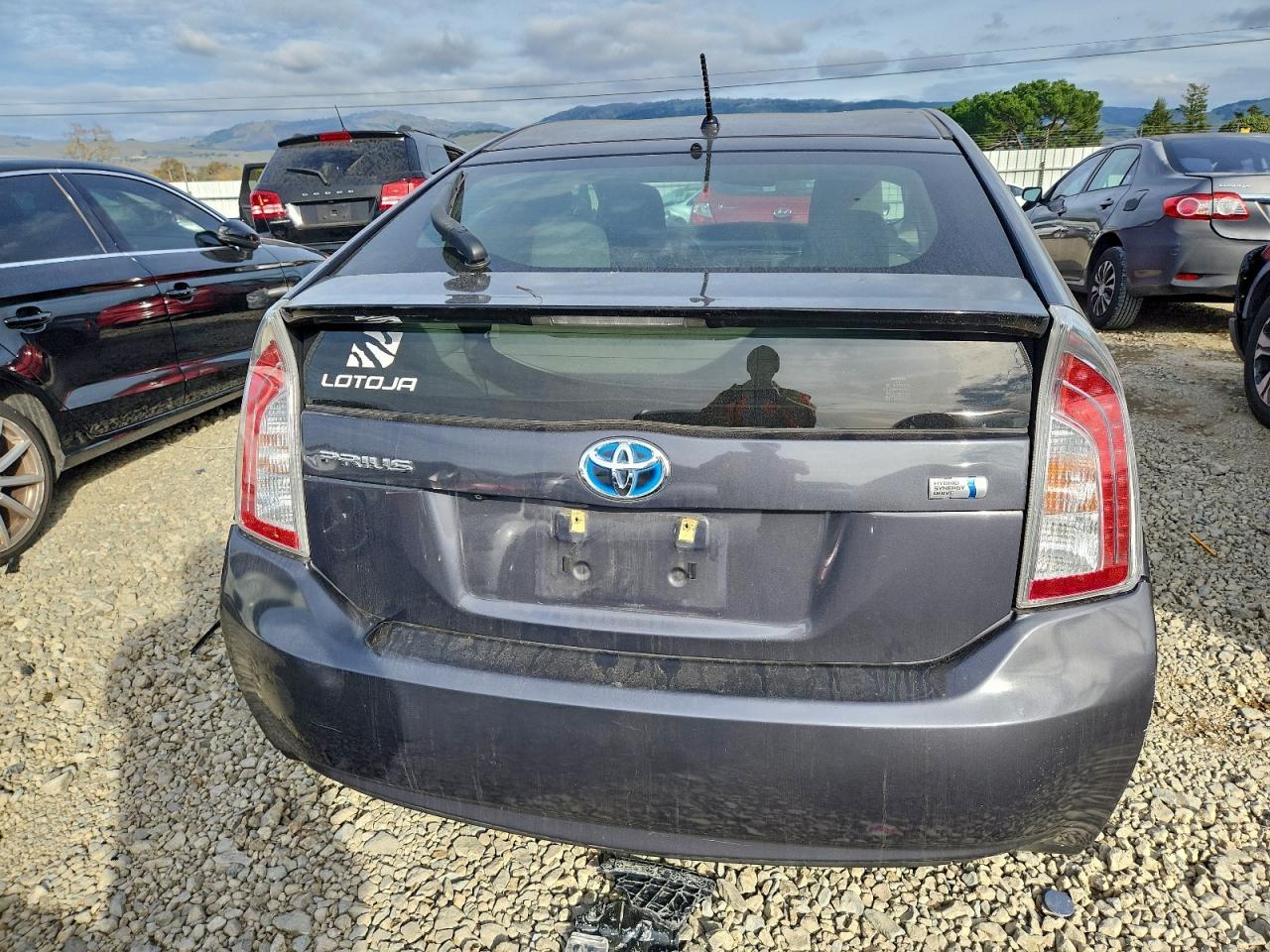 2015 TOYOTA PRIUS