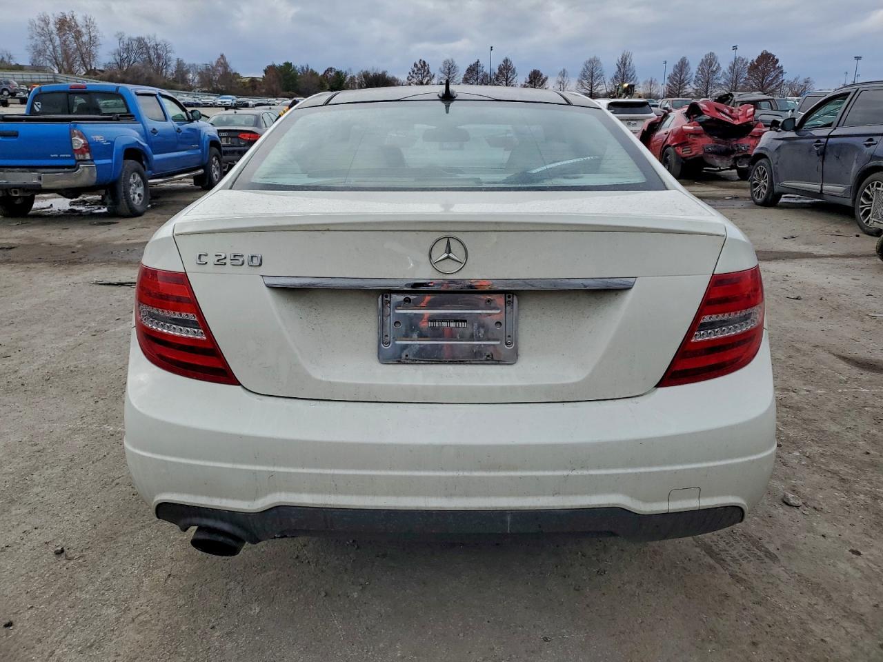 2012 MERCEDES-BENZ C-CLASS