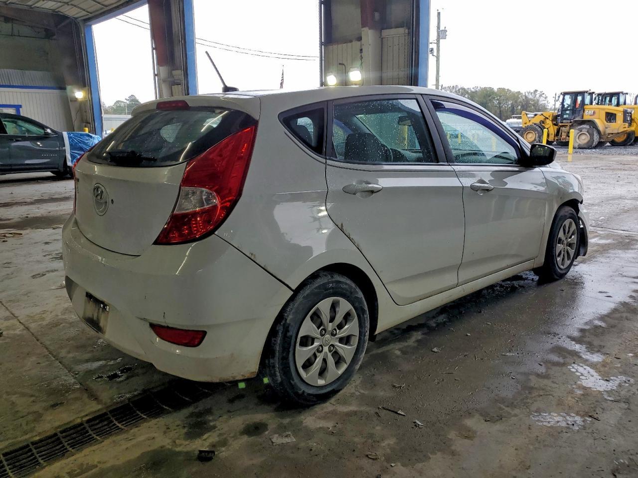 2016 HYUNDAI ACCENT
