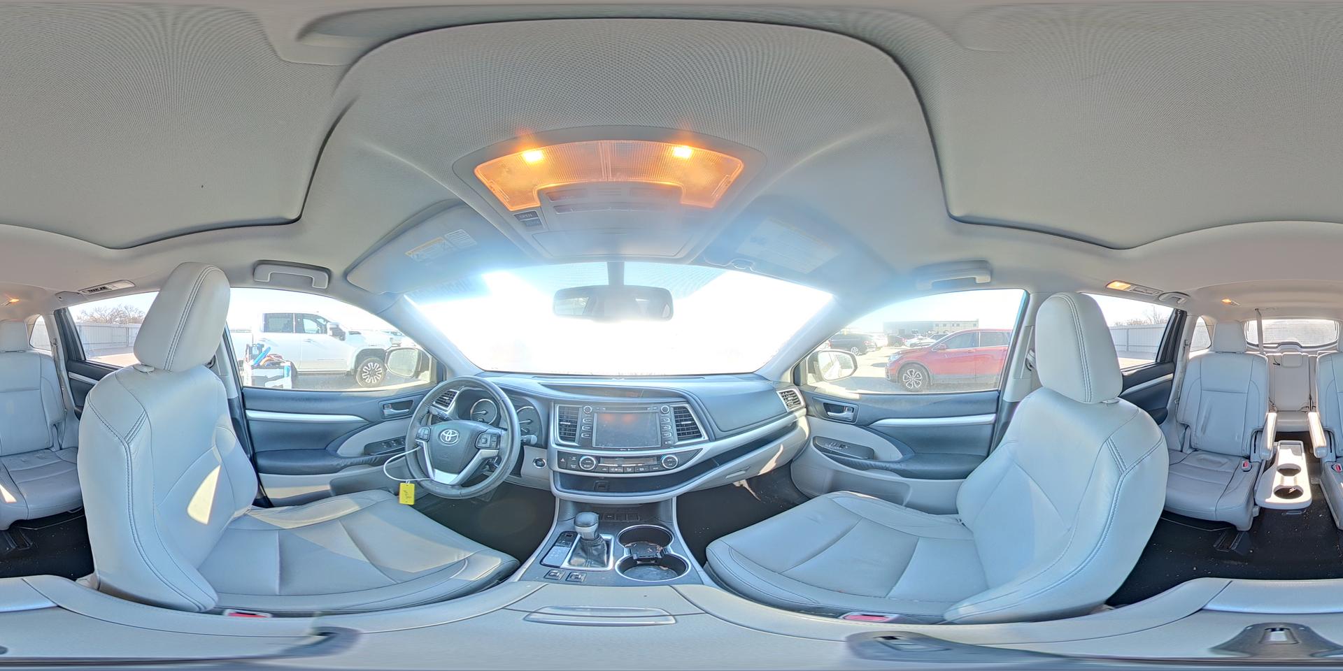 2015 TOYOTA HIGHLANDER