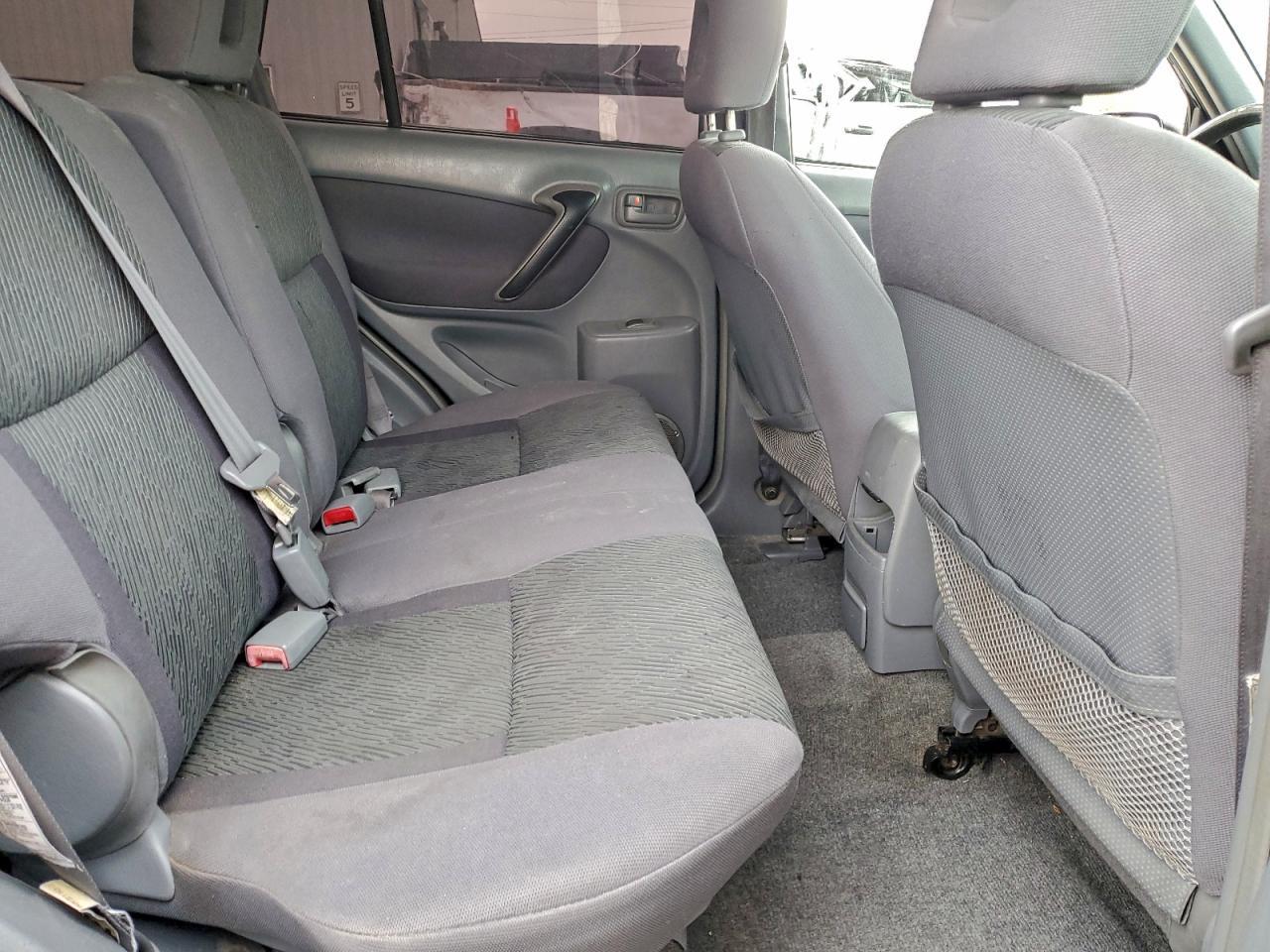 2001 TOYOTA RAV4