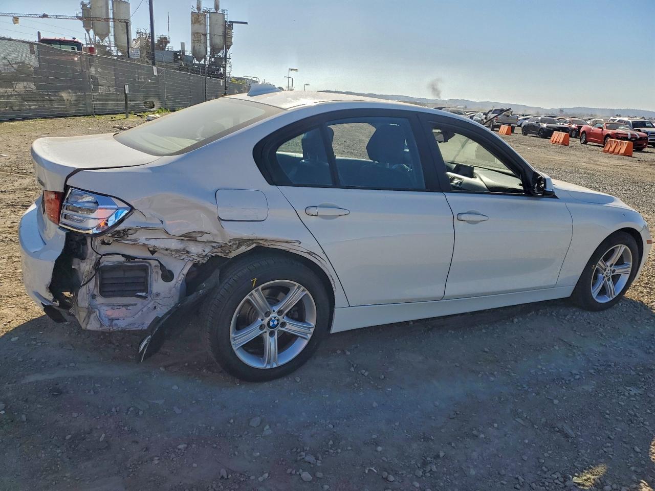 2014 BMW 3 SERIES