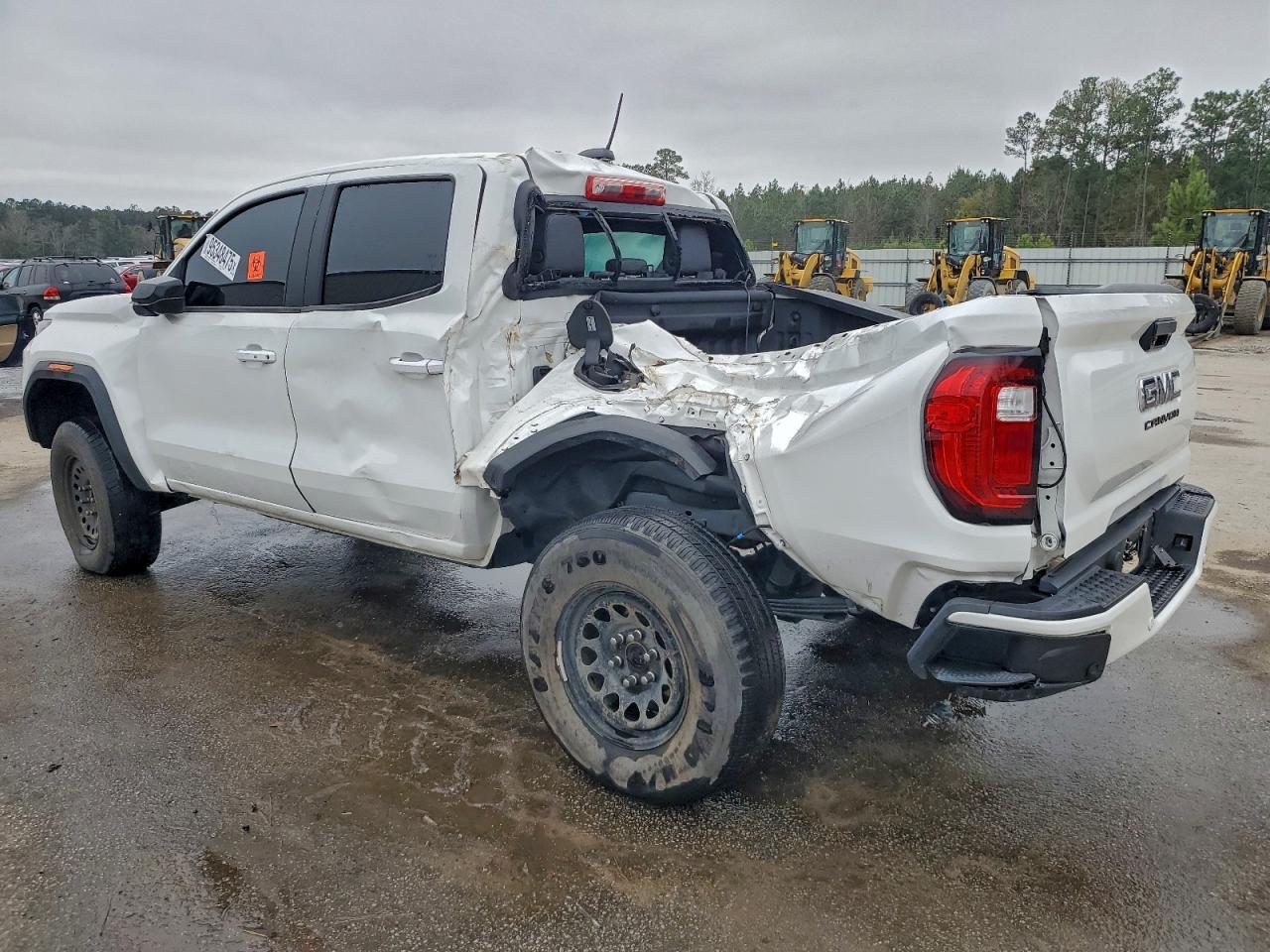 2023 GMC CANYON