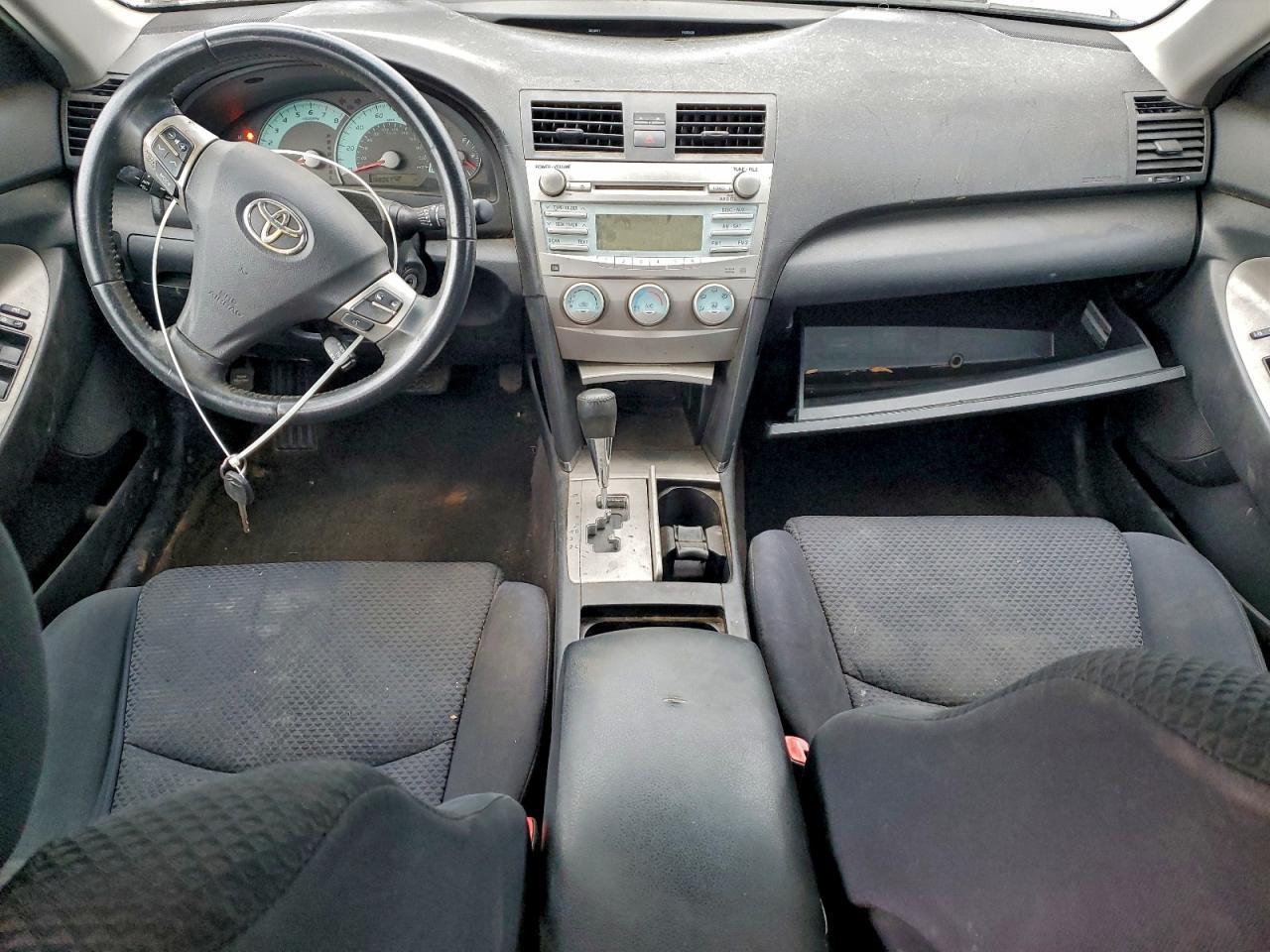 2009 TOYOTA CAMRY