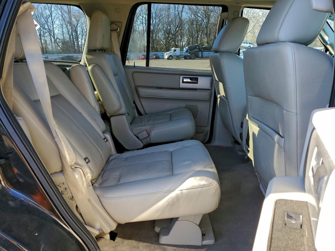 2014 FORD Expedition