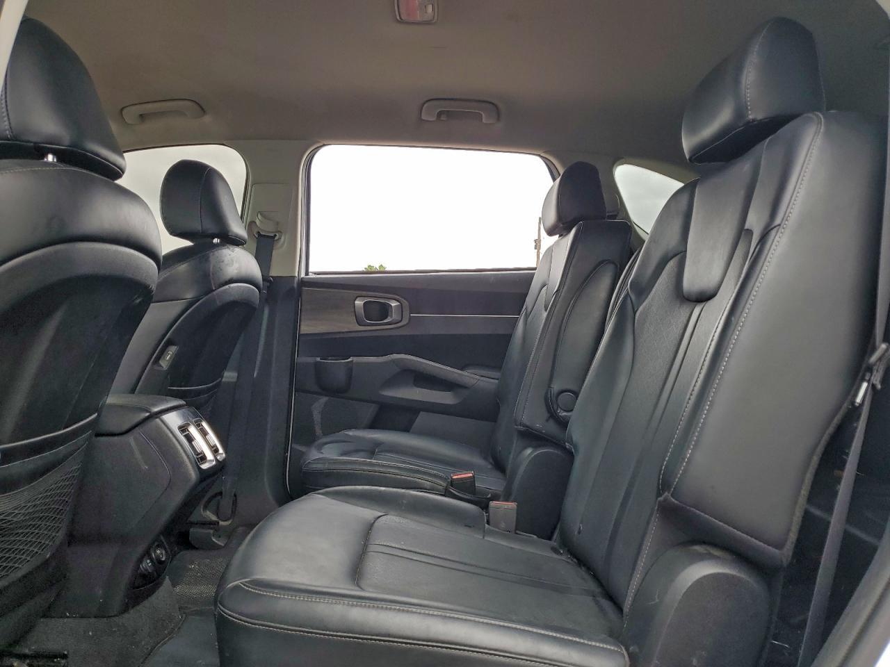 2021 KIA SORENTO