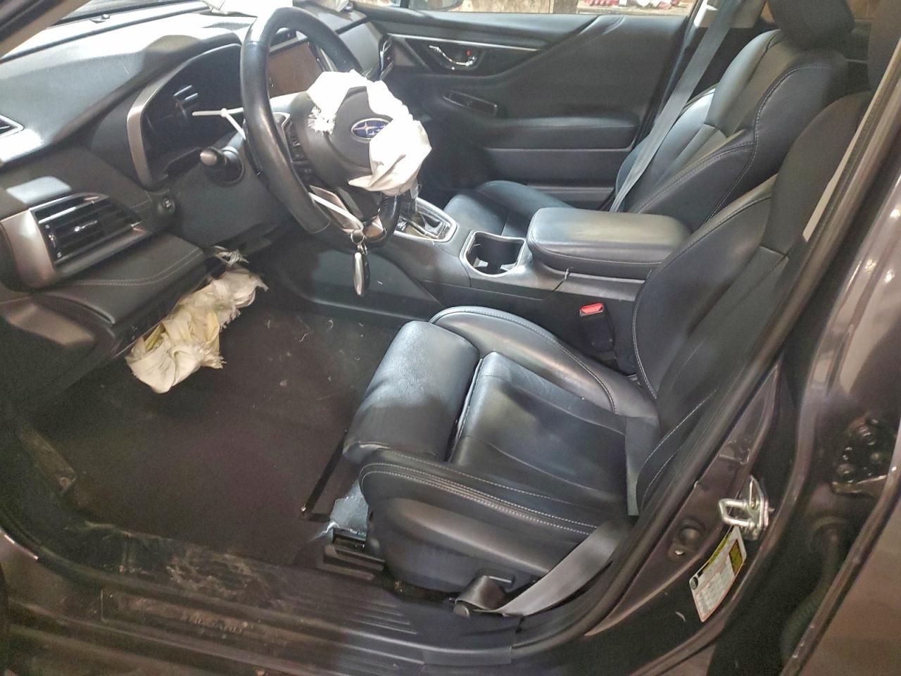 2021 SUBARU Outback