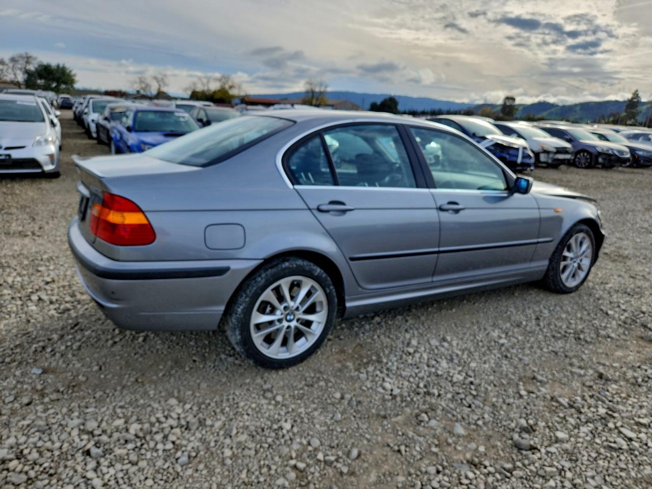 2005 BMW 3 SERIES