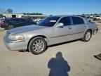 2011 LINCOLN Town Car