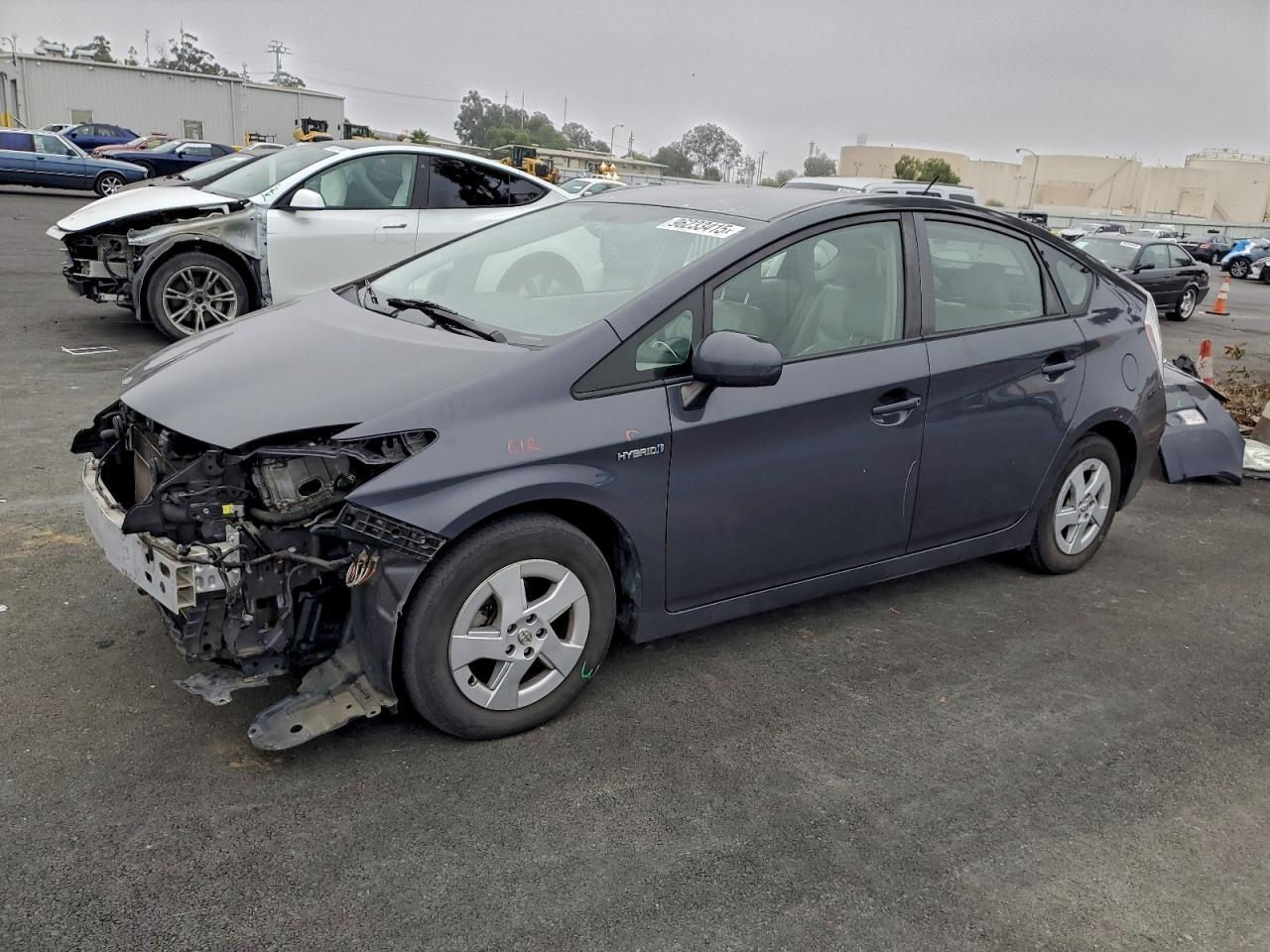 2011 TOYOTA PRIUS