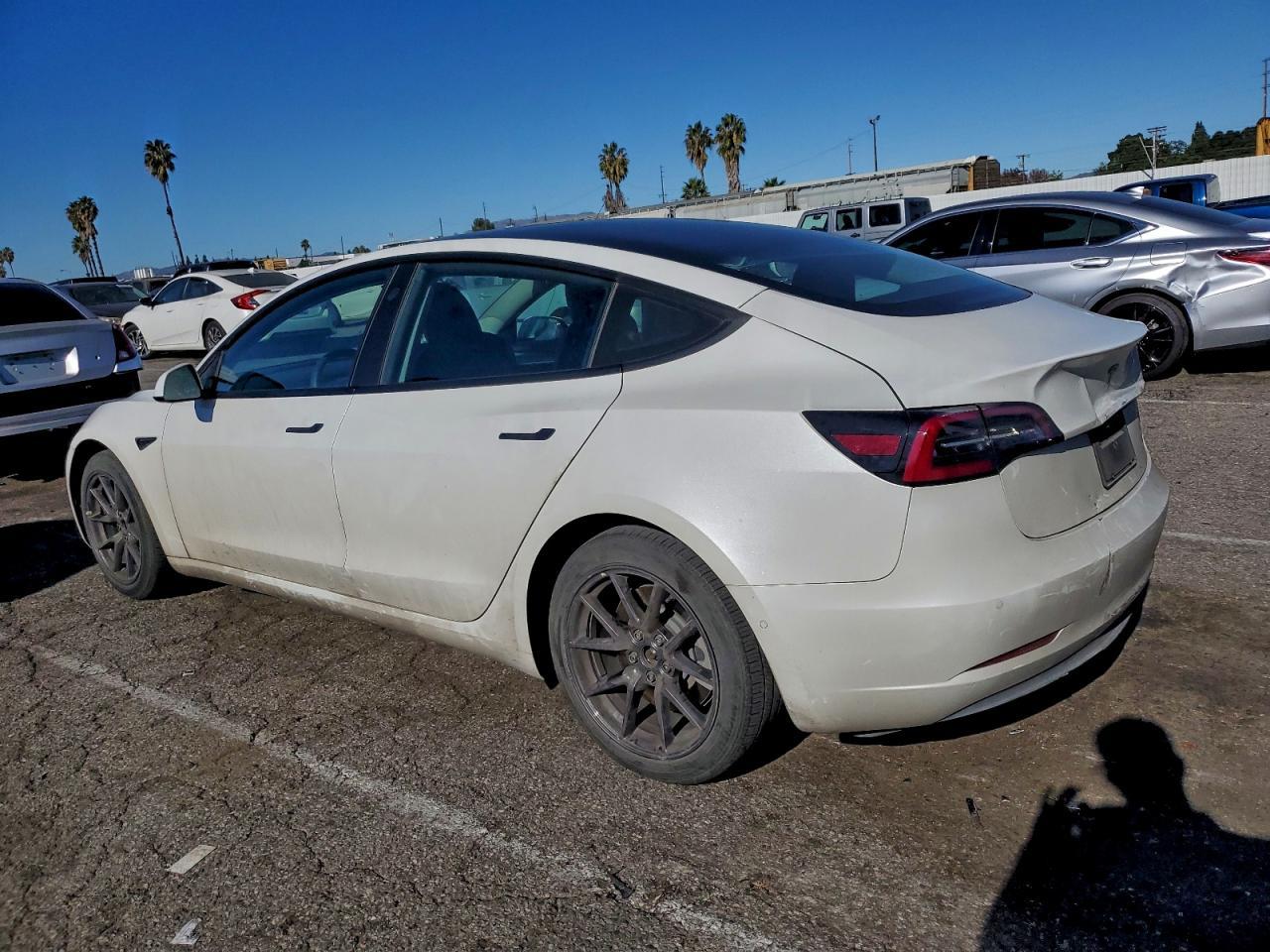 2021 TESLA MODEL 3
