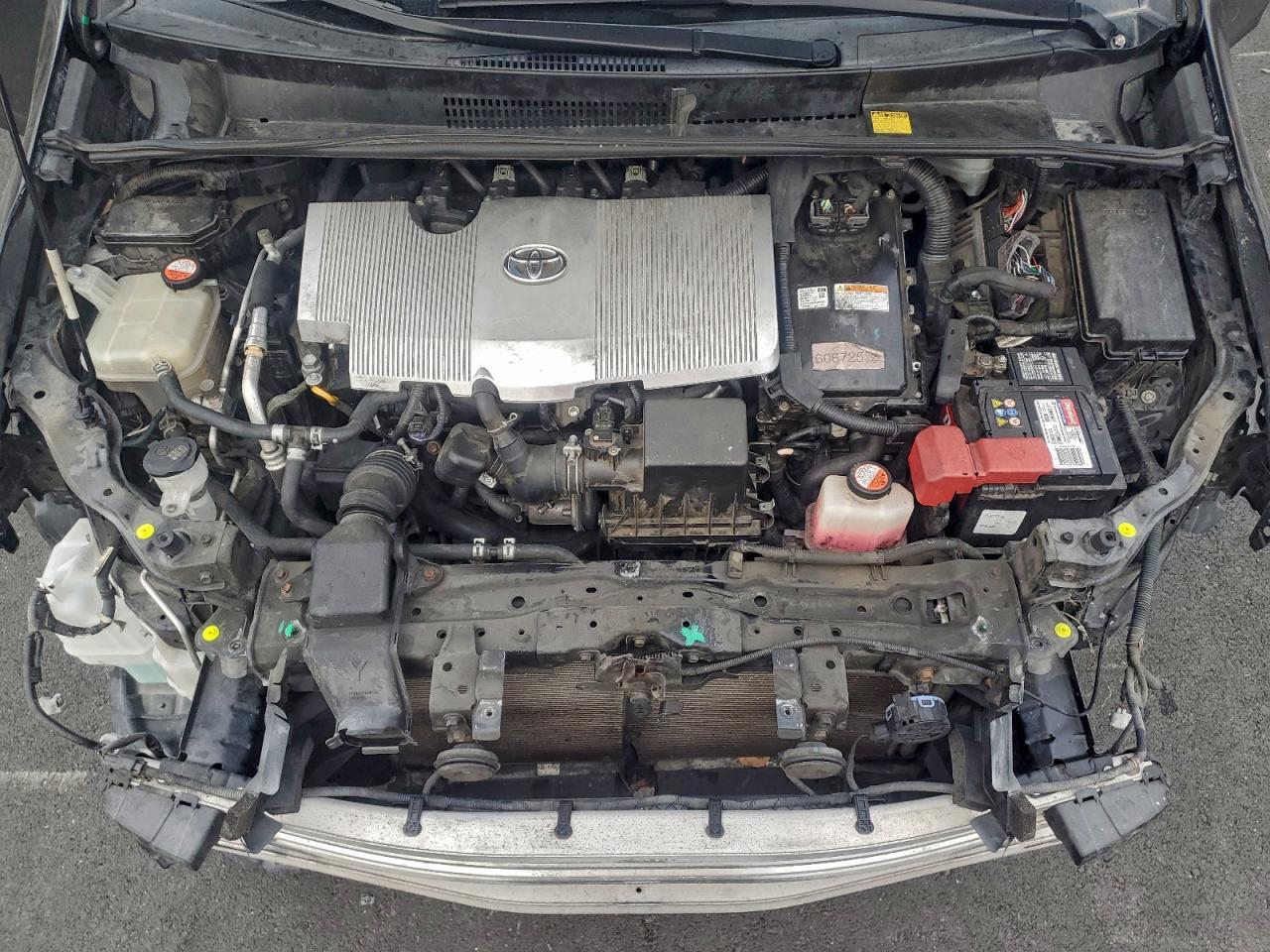 2016 TOYOTA PRIUS