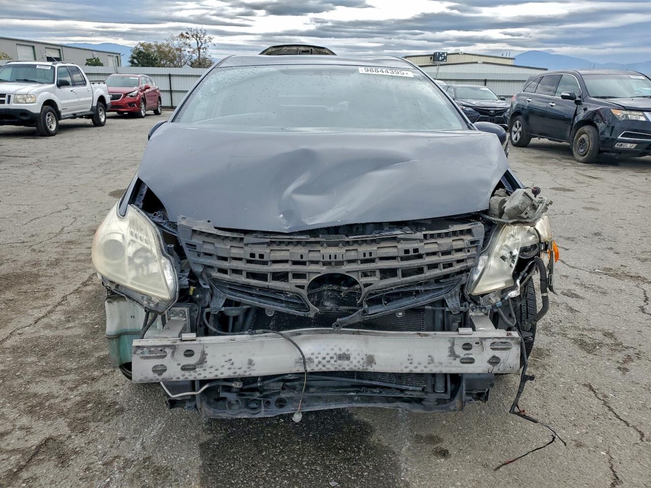 2015 TOYOTA PRIUS