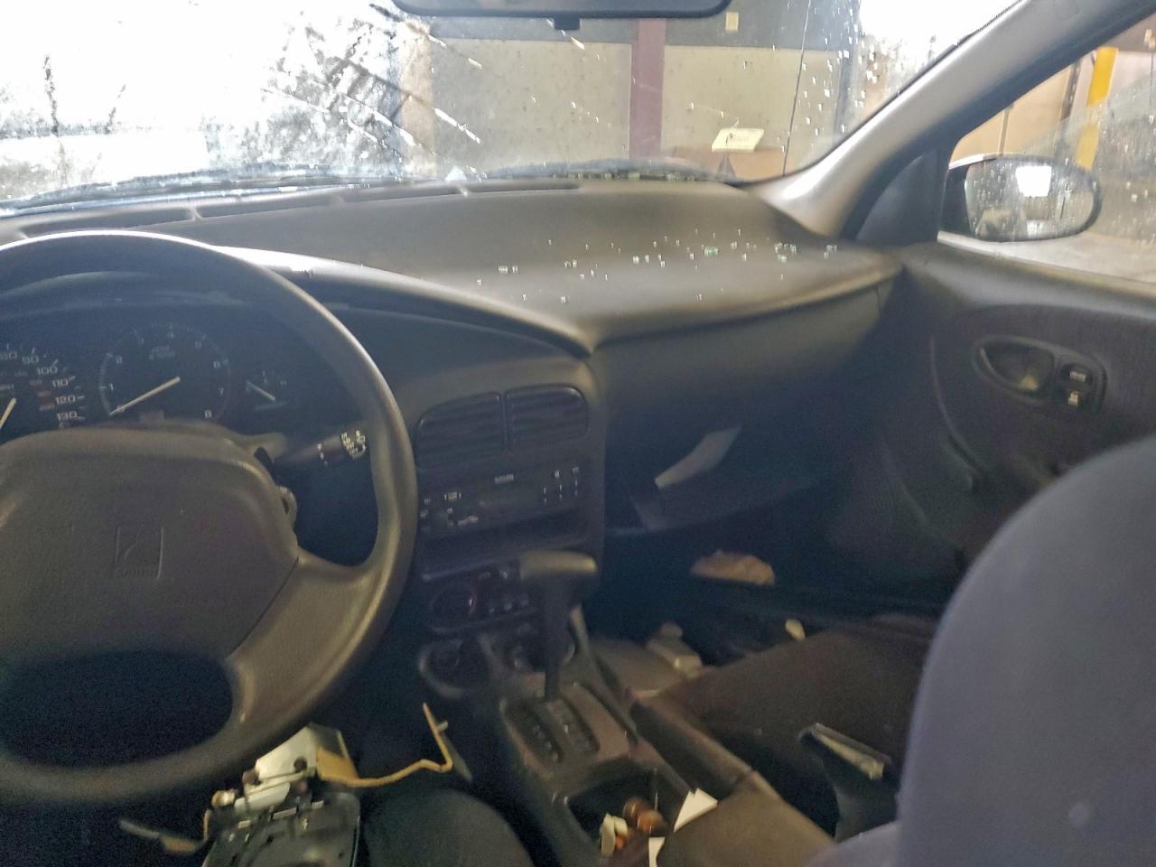2002 SATURN Sl2