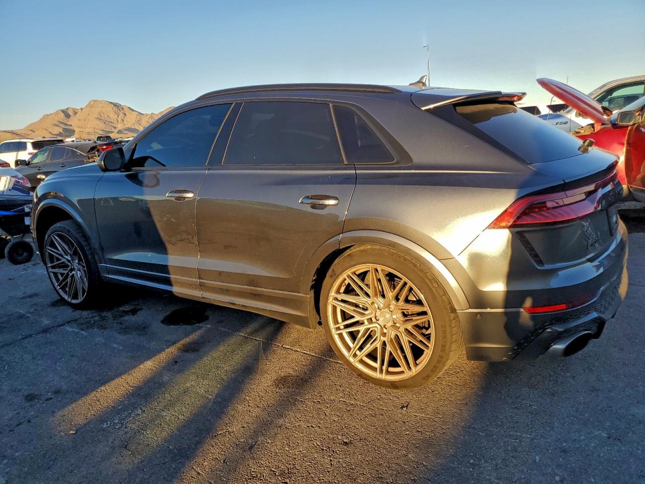 2022 AUDI RS Q8