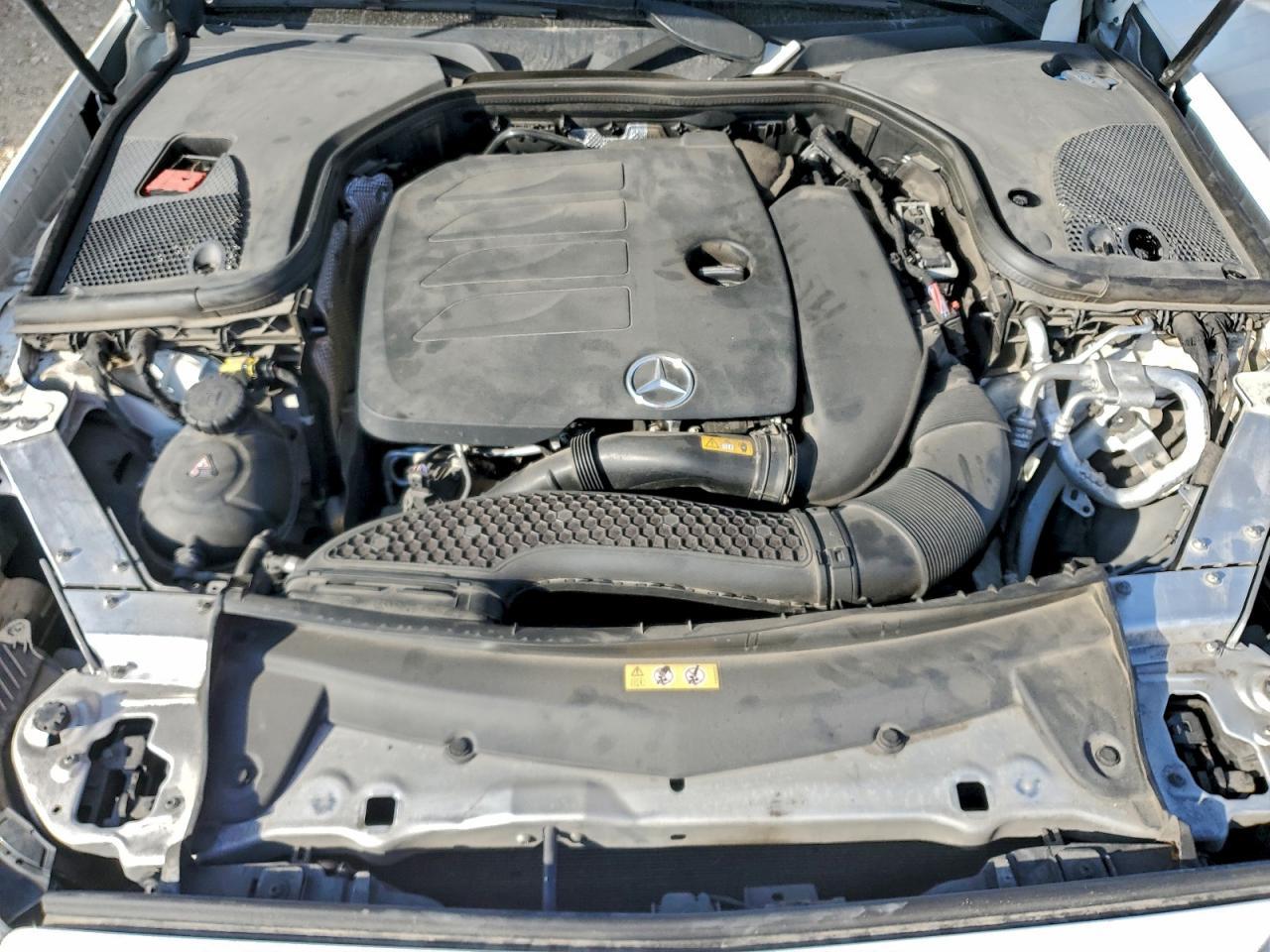 2022 MERCEDES-BENZ E-Class