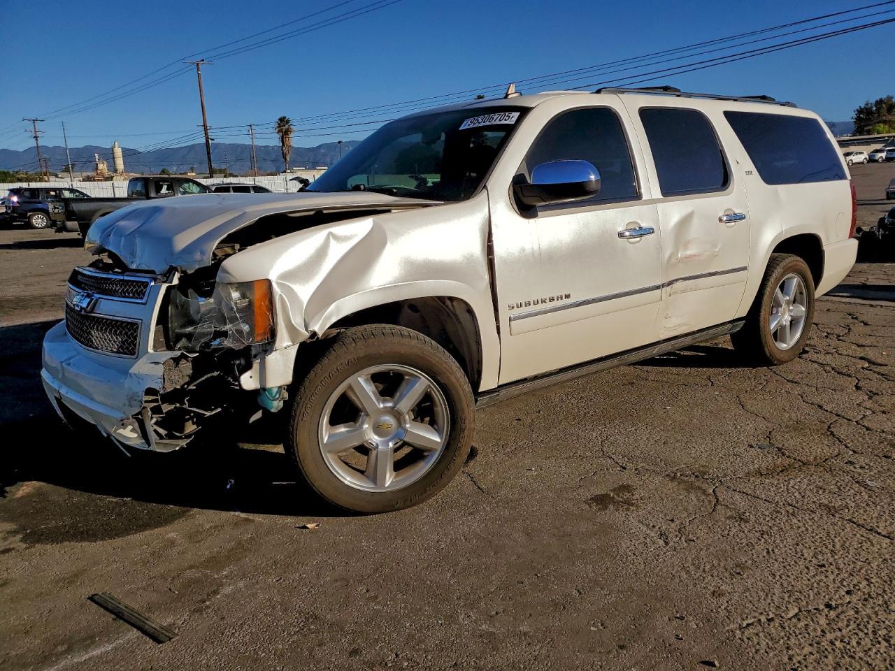 2011 CHEVROLET Suburban