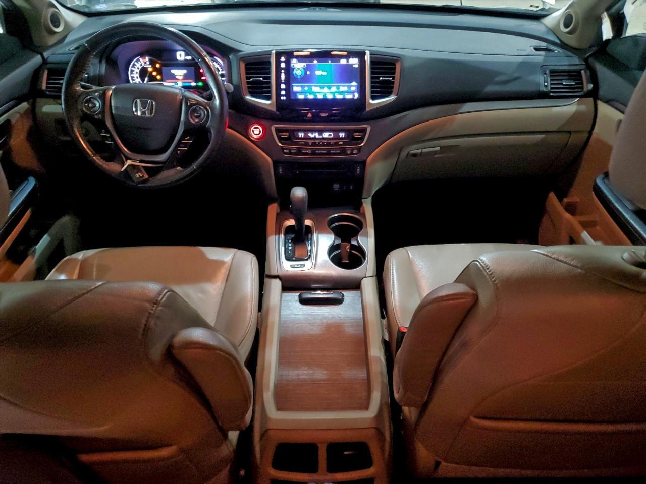 2017 HONDA PILOT