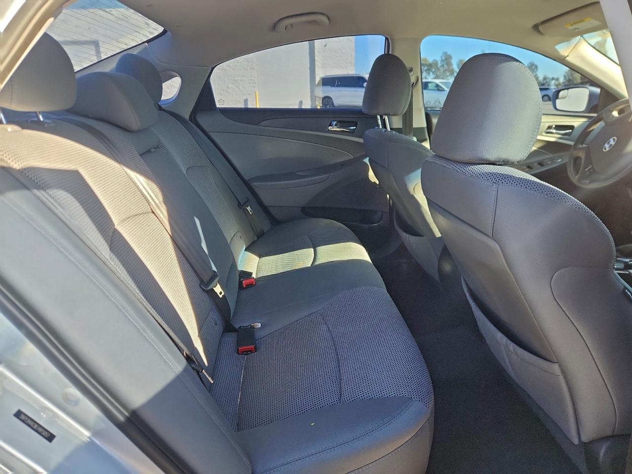 2014 HYUNDAI SONATA