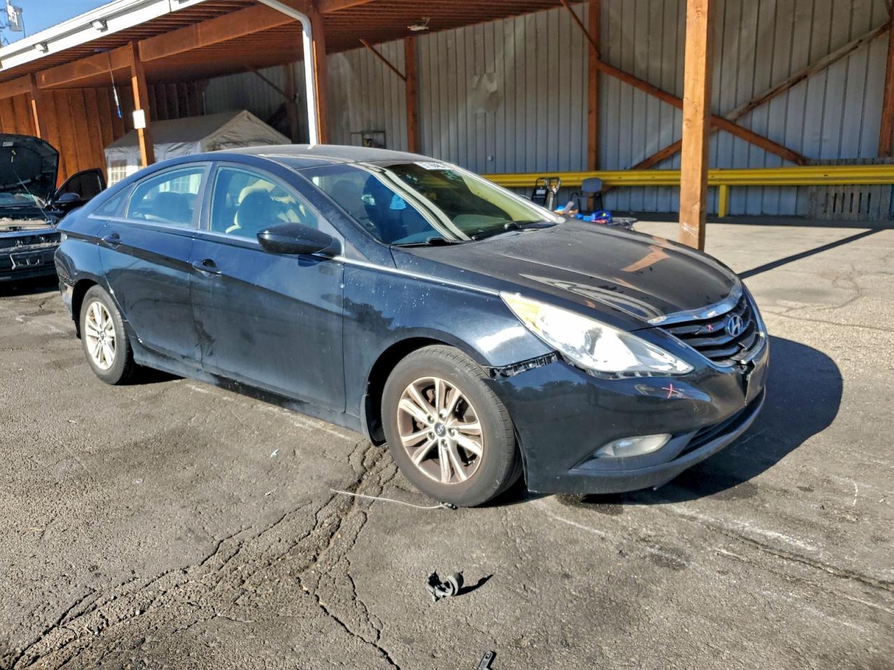 2013 HYUNDAI SONATA