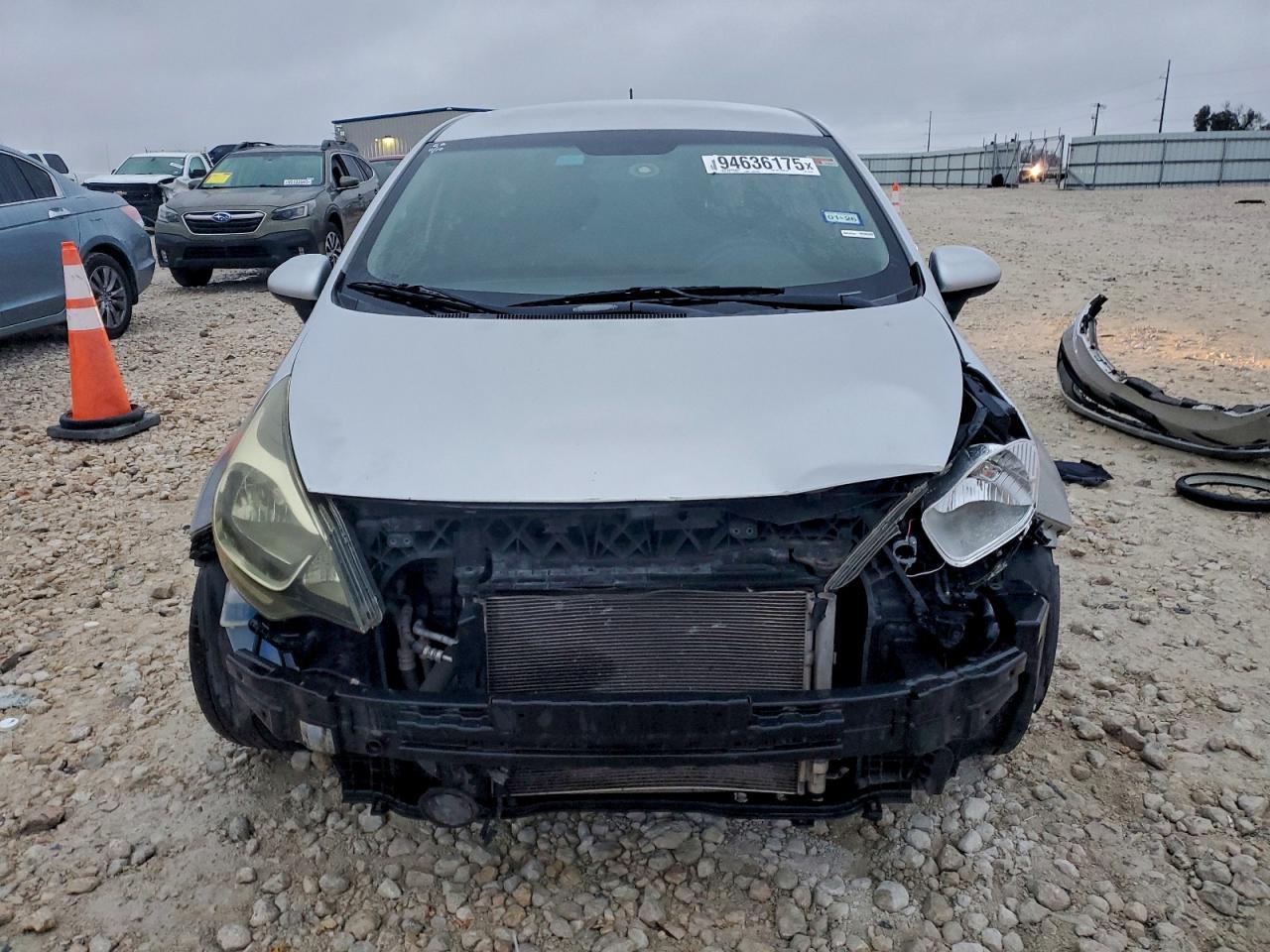 2013 KIA RIO
