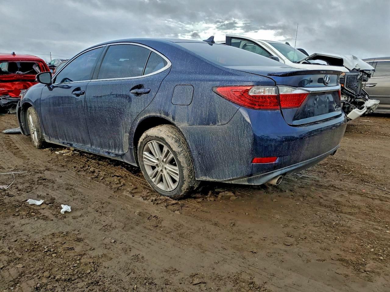 2014 LEXUS Es