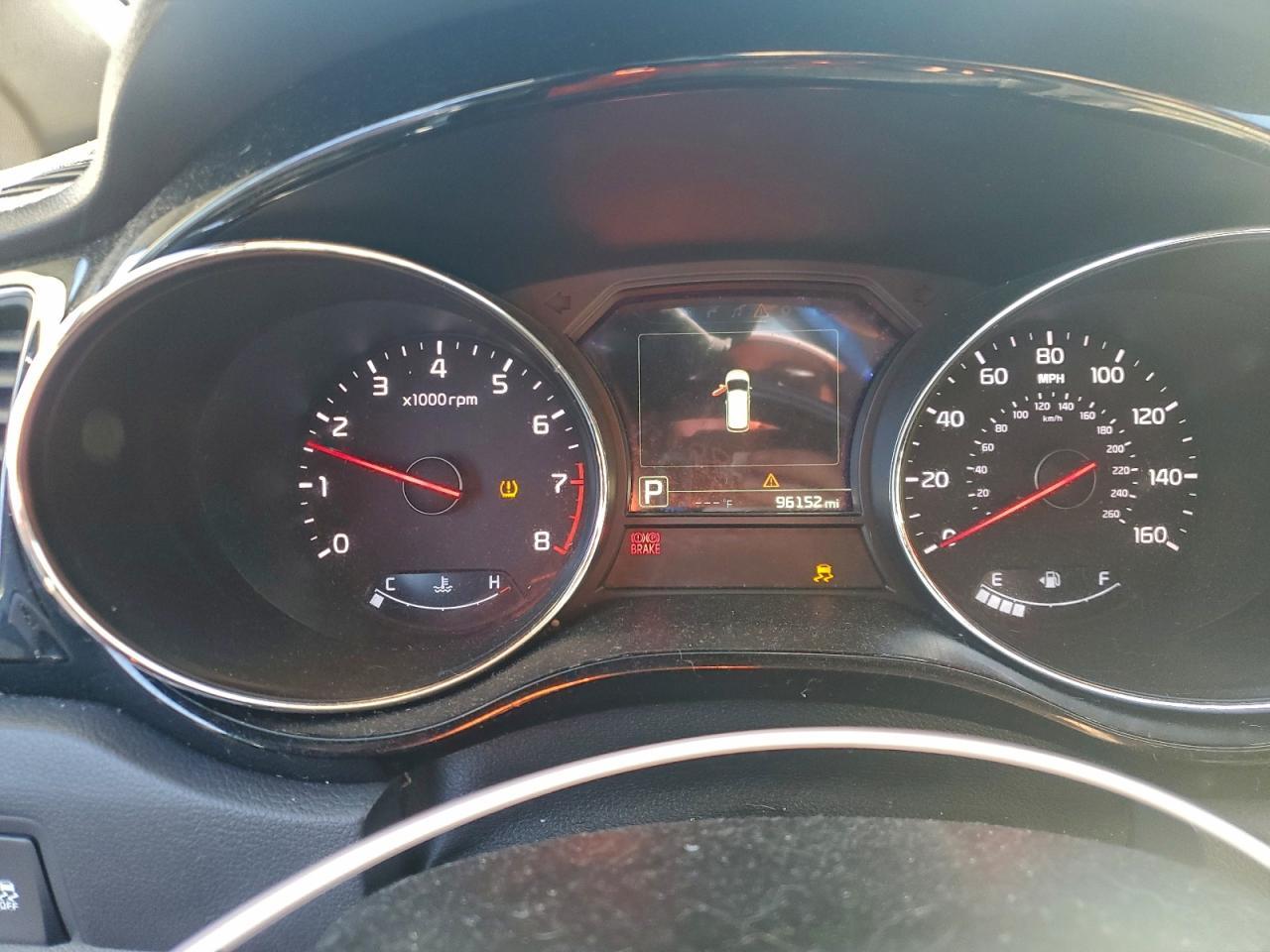 2016 KIA SEDONA