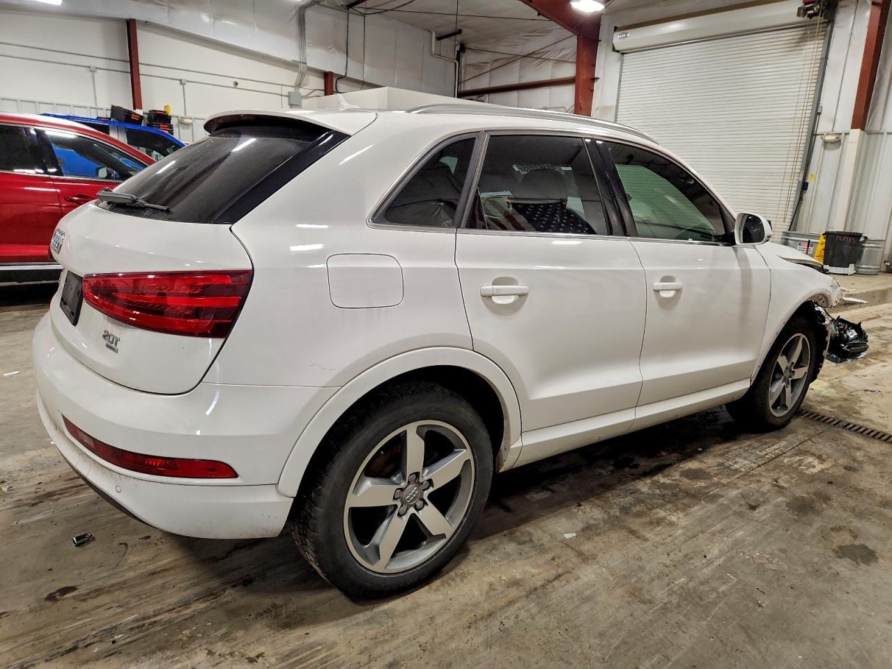 2015 AUDI Q3