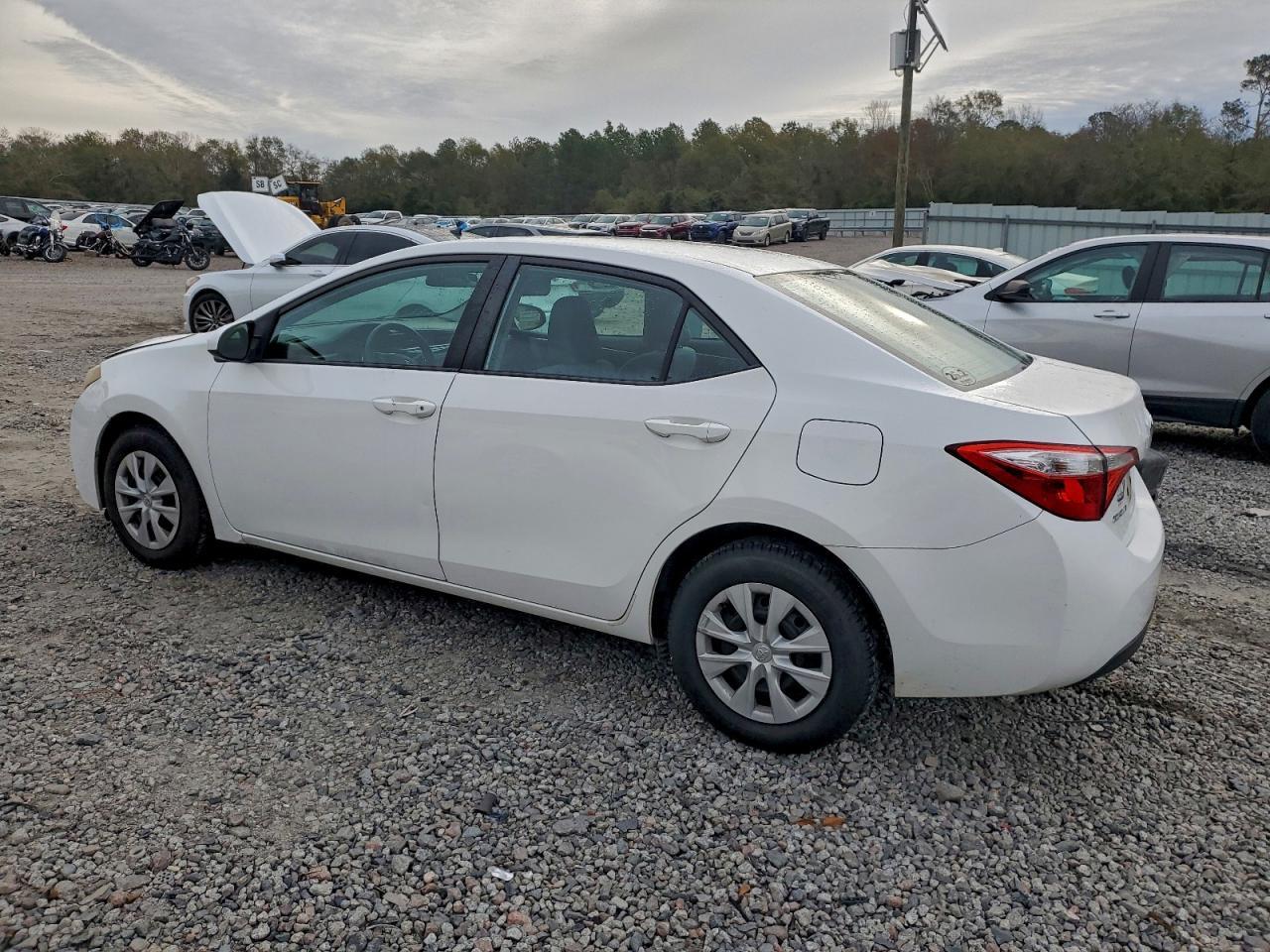 2015 TOYOTA COROLLA