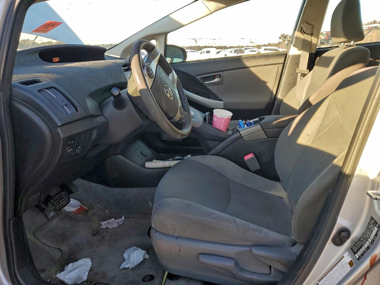 2012 TOYOTA PRIUS