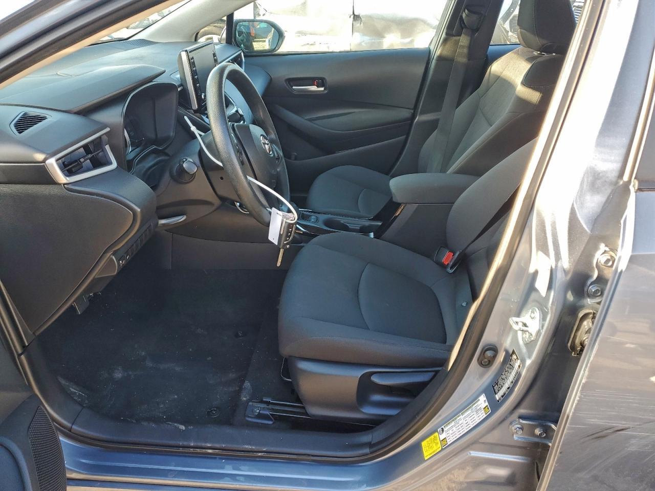 2021 TOYOTA COROLLA