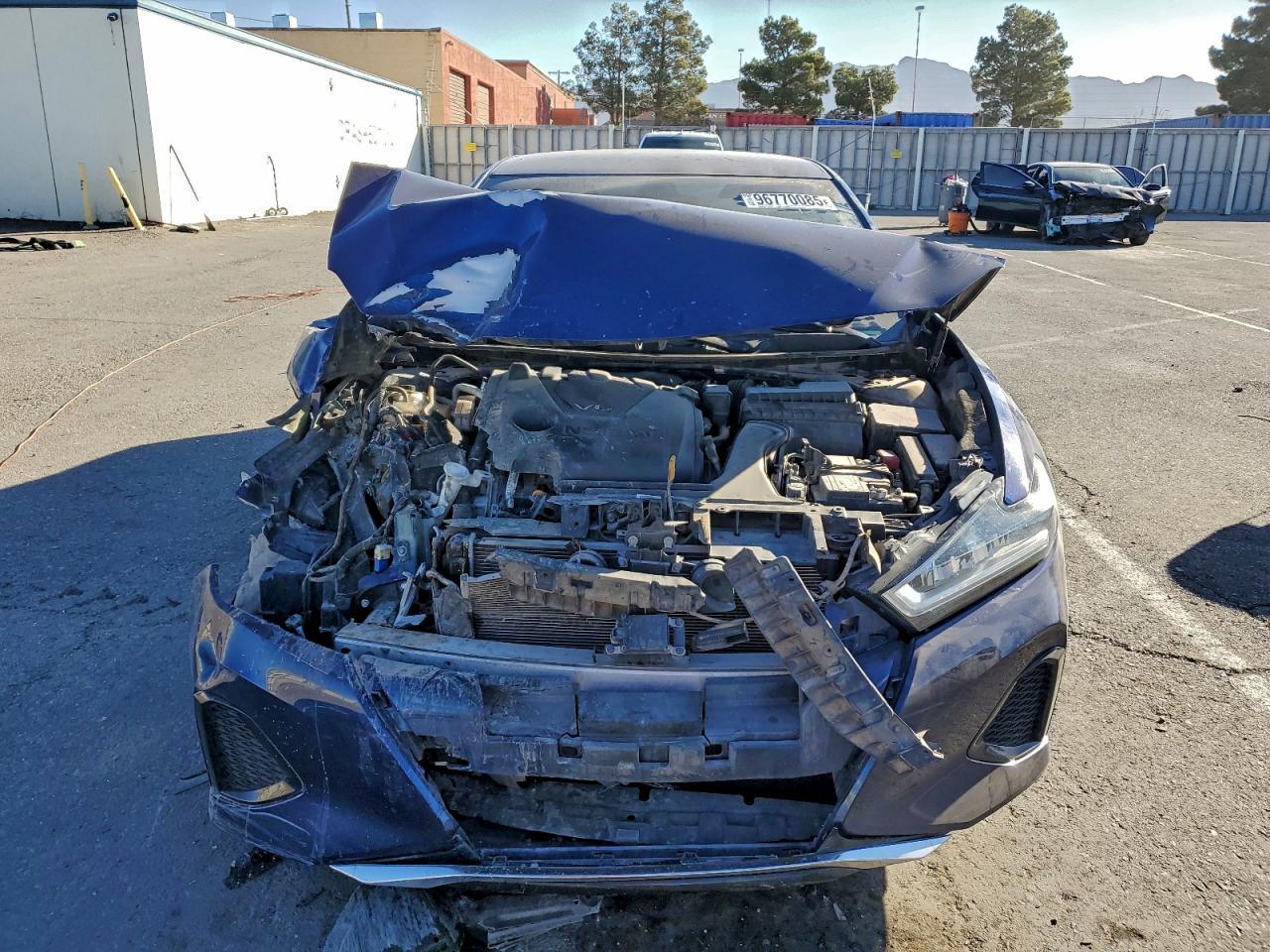 2021 NISSAN Maxima