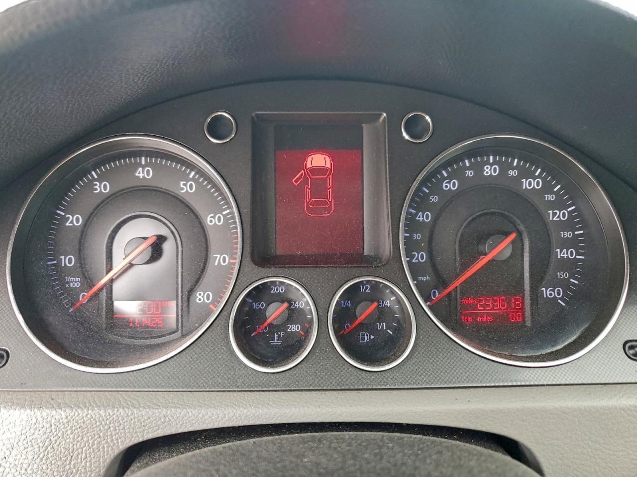 2007 VOLKSWAGEN Passat