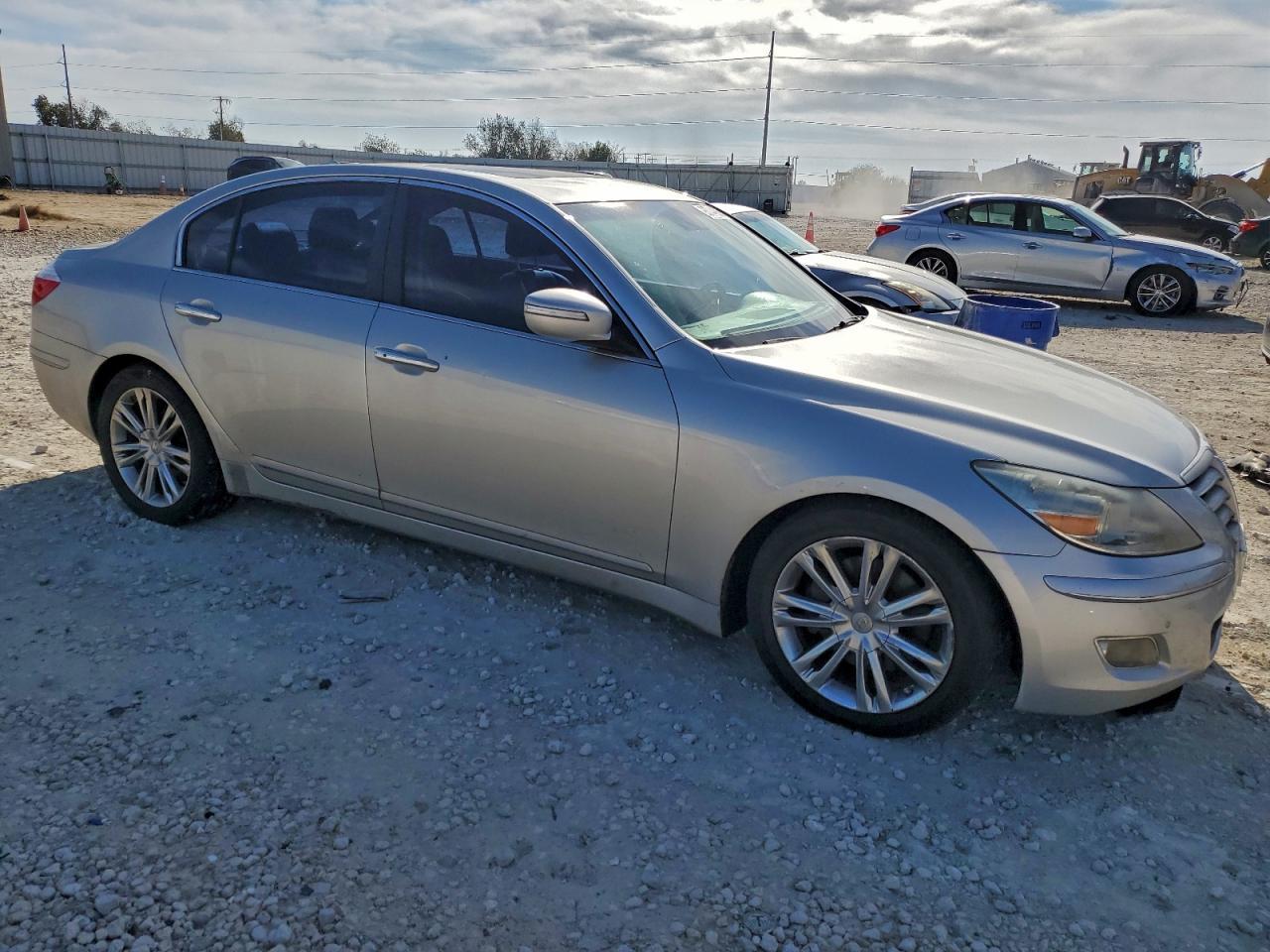 2011 HYUNDAI GENESIS