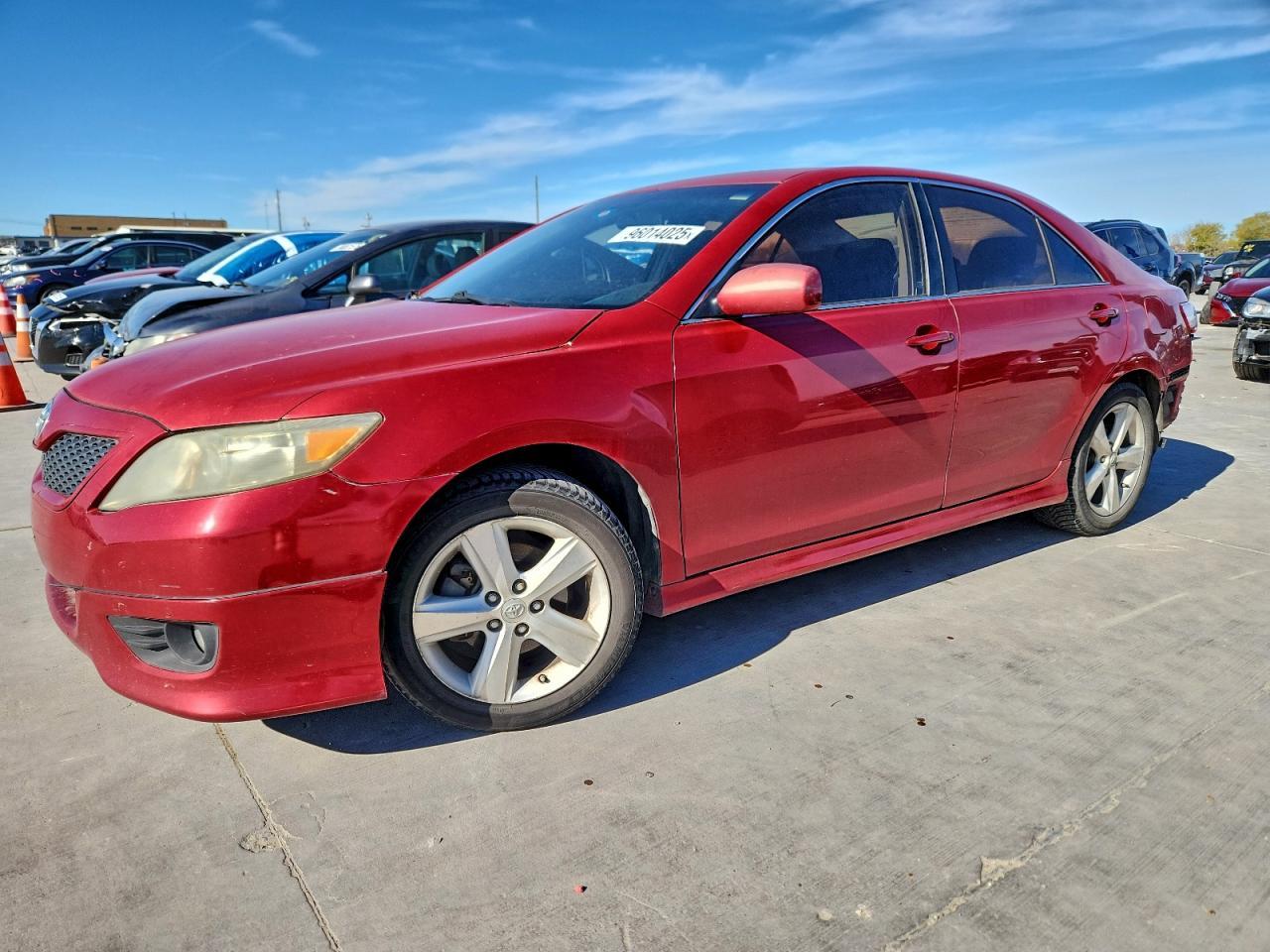2011 TOYOTA CAMRY