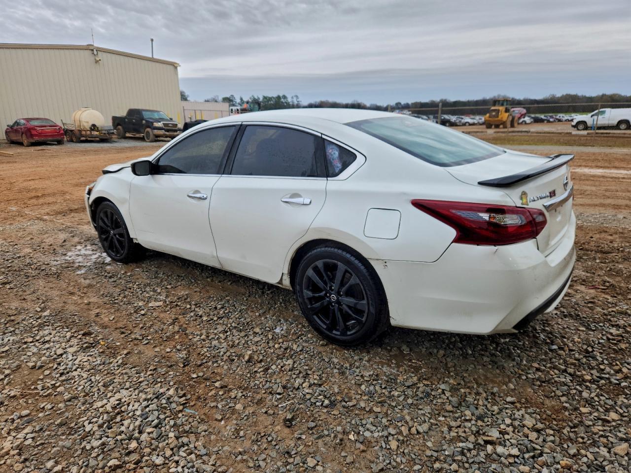 2017 NISSAN ALTIMA