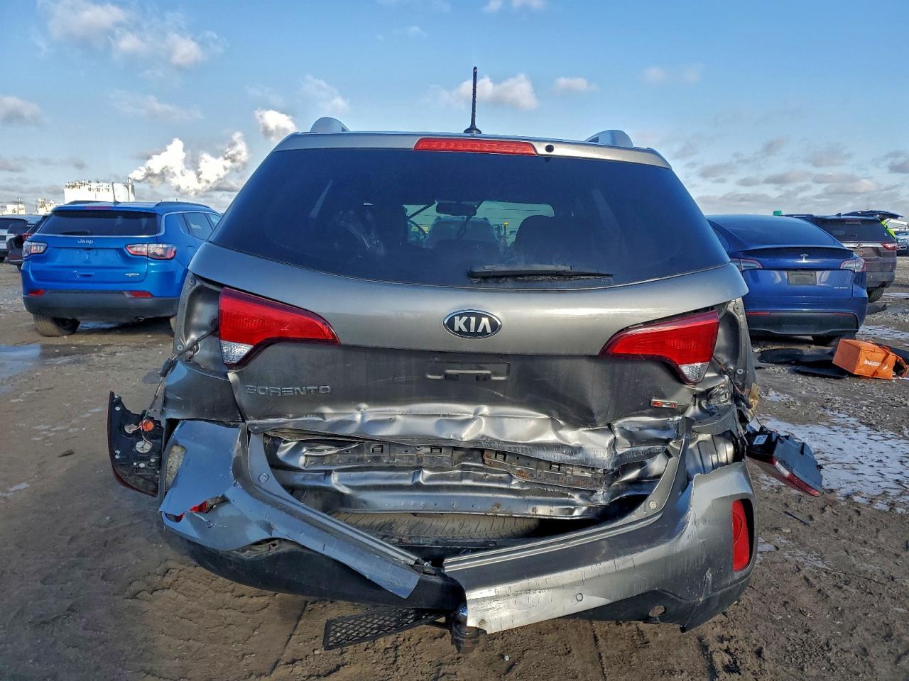 2014 KIA SORENTO
