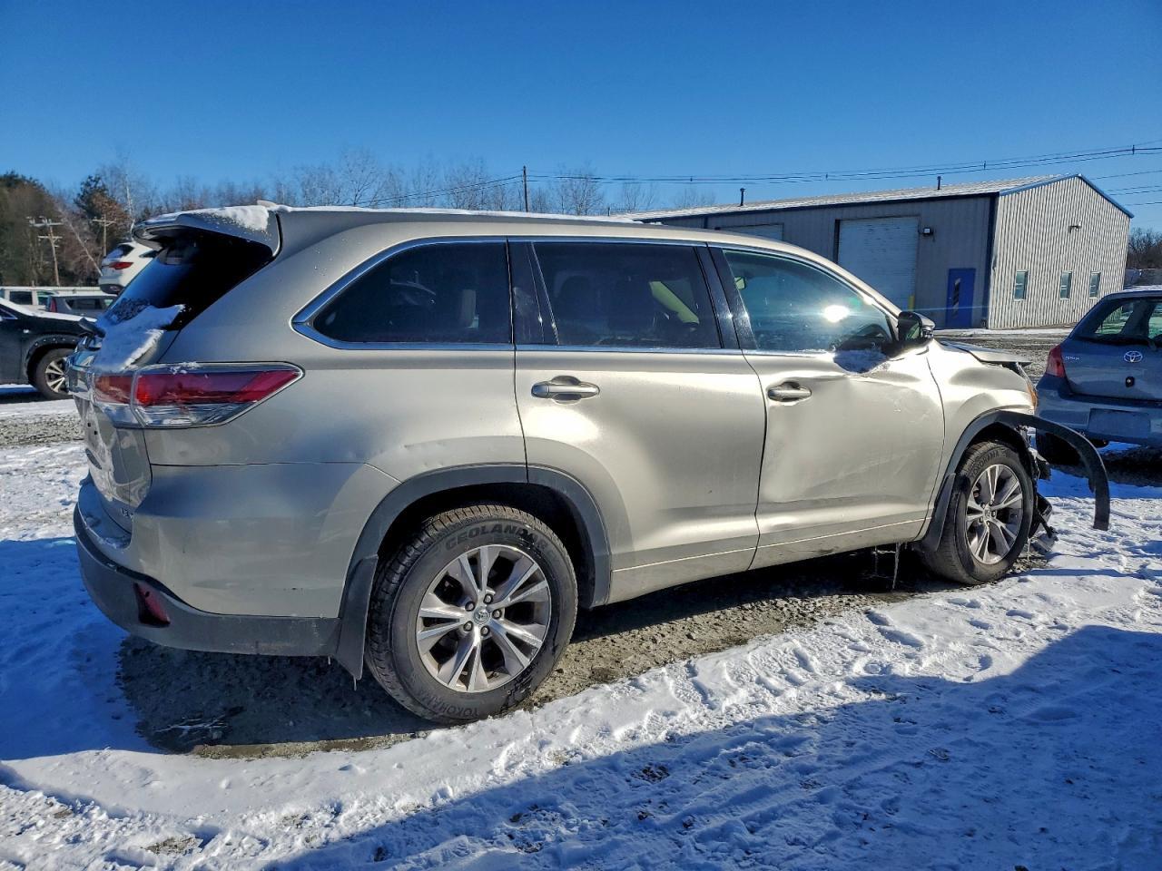 2014 TOYOTA HIGHLANDER