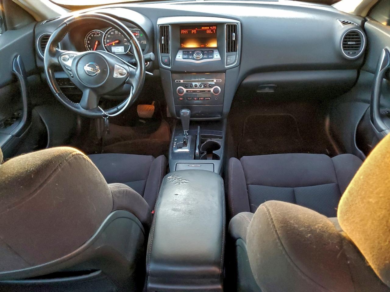 2012 NISSAN Maxima