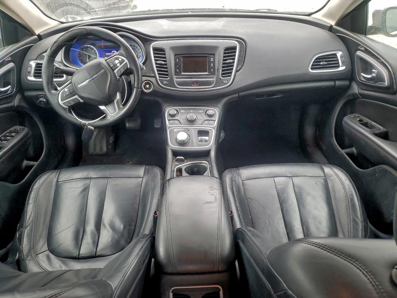 2015 CHRYSLER 200
