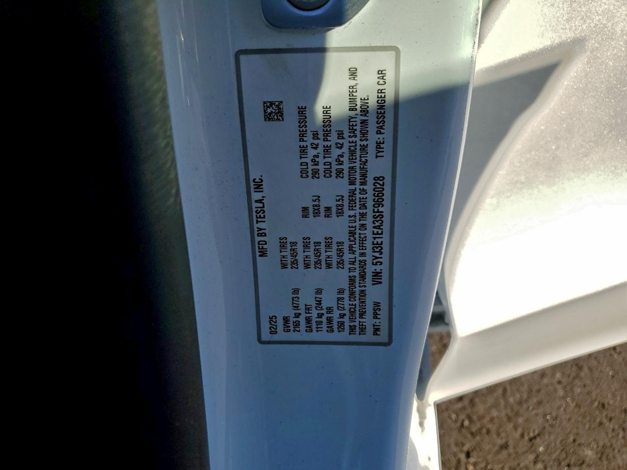 2025 TESLA MODEL 3